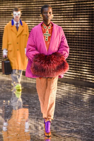 Look 66